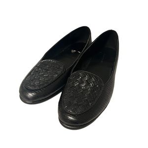 Aerosoles Black Woven Faux Leather Flats Size 6.5 Slip On Shoes Basic